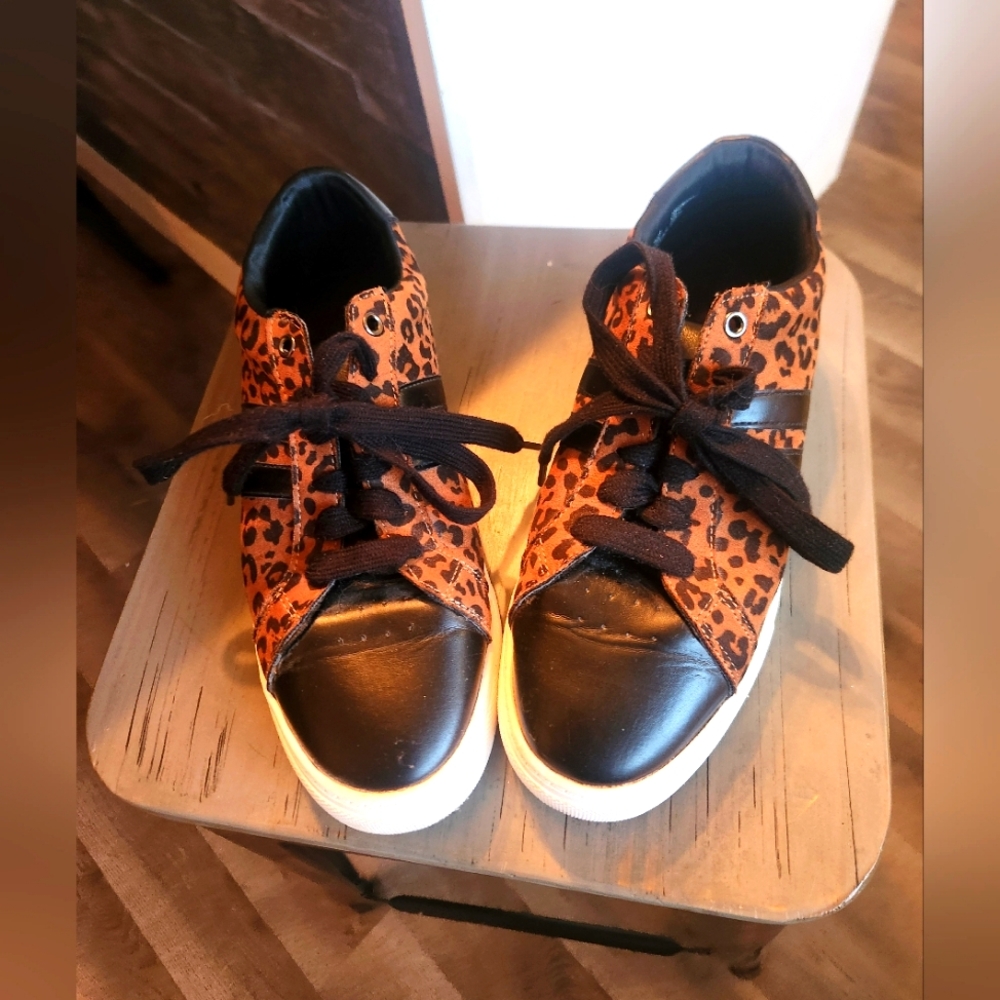 Time and tru cheetah sneakers